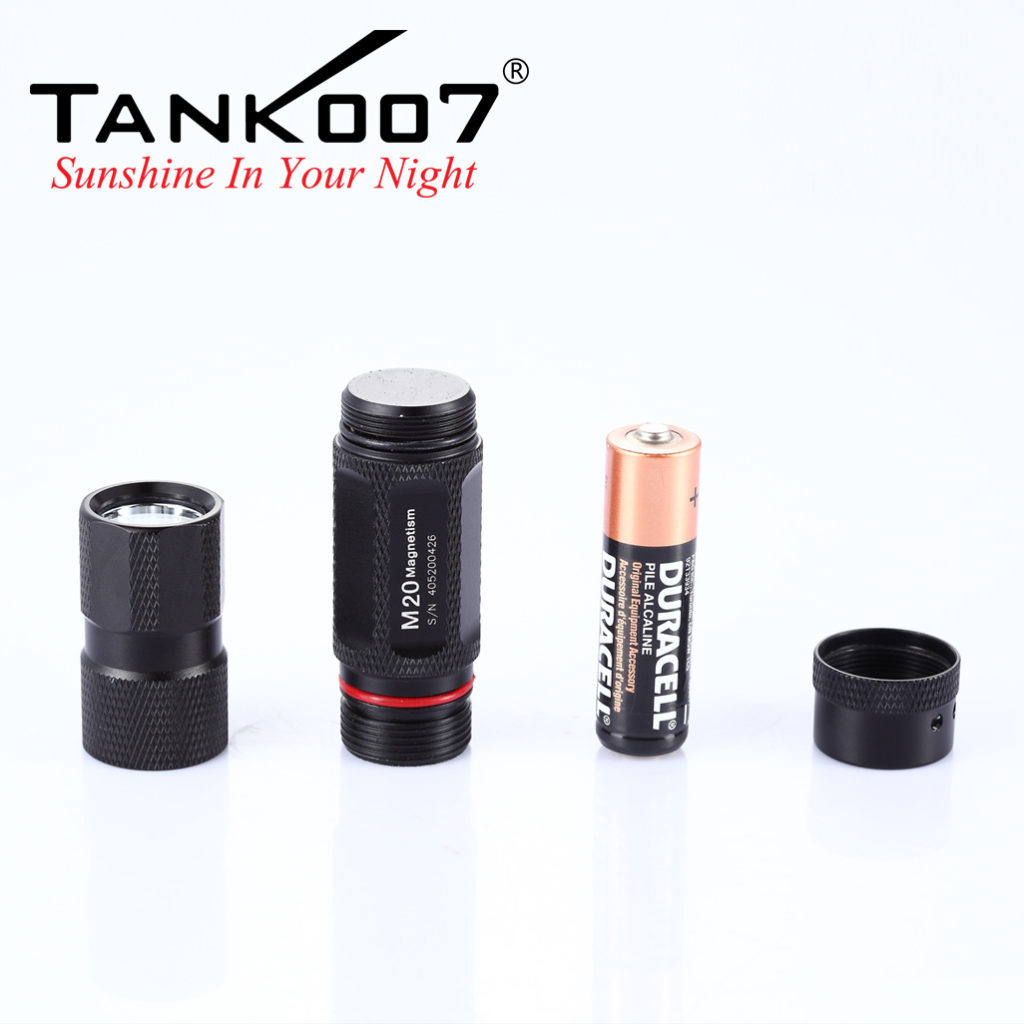 M20 Q5 Magnetic Work Flashlight (2)