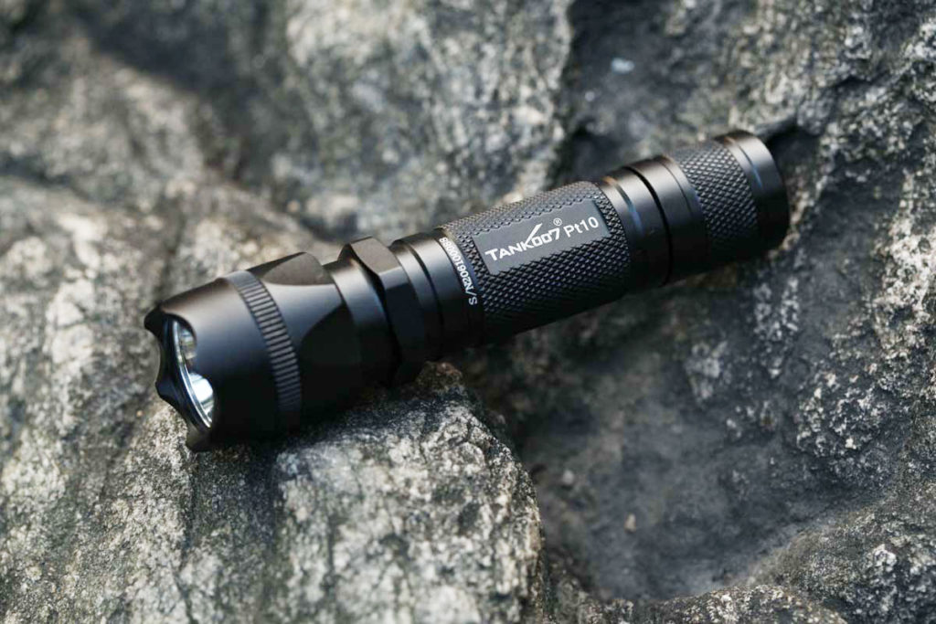 PT10 E- Q5 Tactical Flashlight Max 230 Lumen (12)