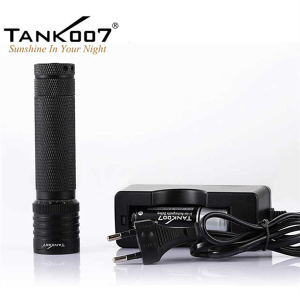 UV-TK737 395nm-3W Zoomable UV Flashlight (UV737) for UV Curing Geocaching Amber Searching Scorpion Hunting Pet Urine Stains Finding